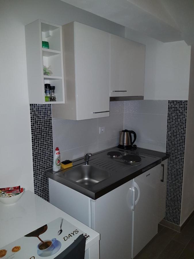 Gabi Rooms & Studio Apartment Lozovac Exterior foto
