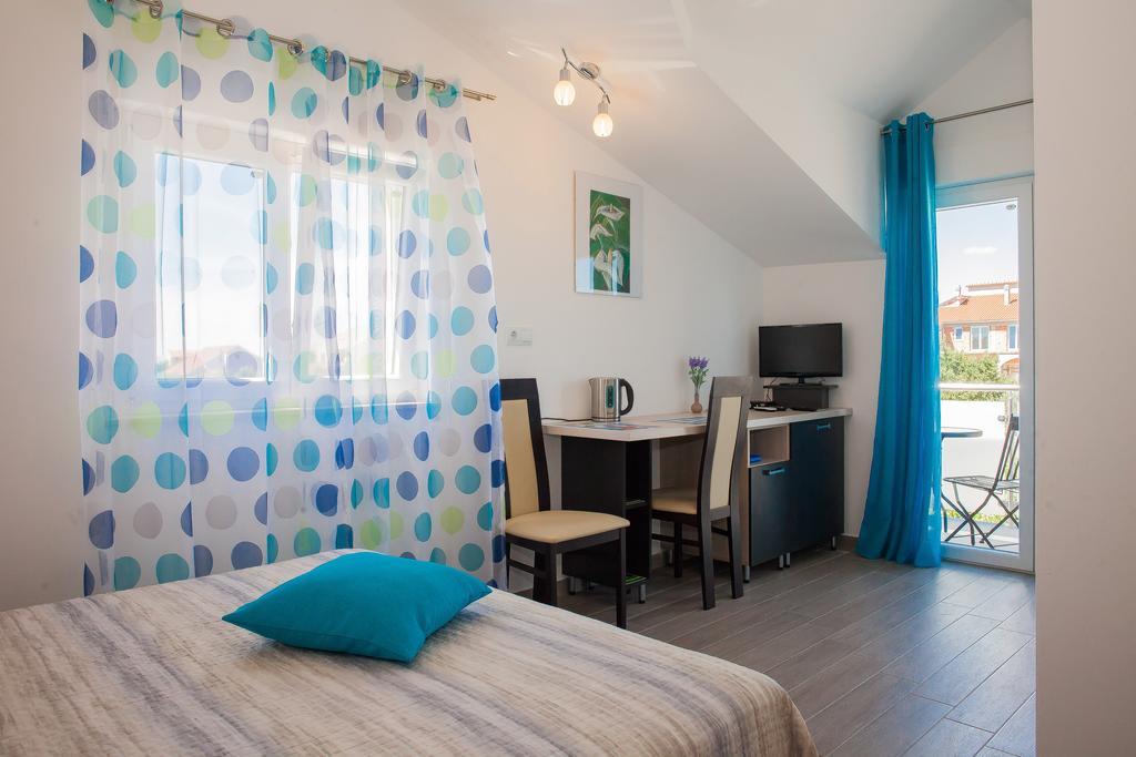 Gabi Rooms & Studio Apartment Lozovac Cameră foto